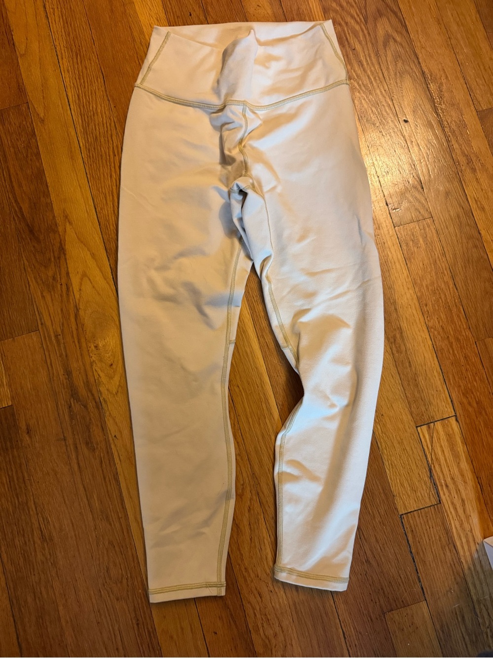 Fabletics High-Waist Leggings in Light Gray